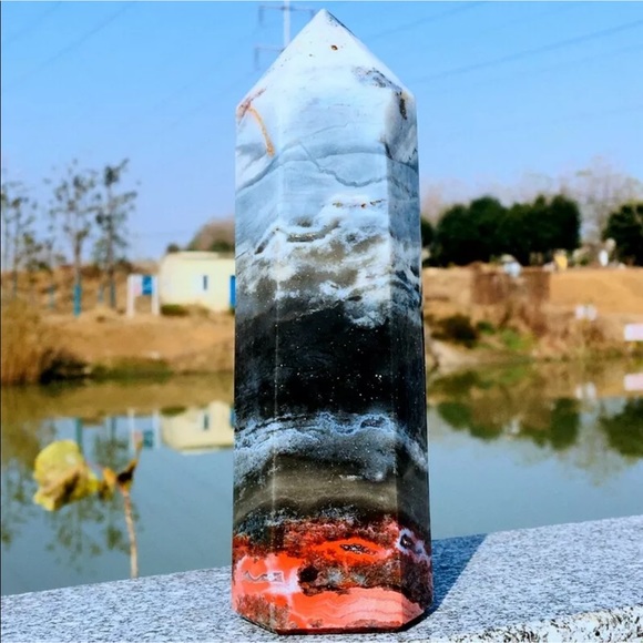 Incredible Ocean Jasper gemstone Tower - Picture 8 of 8